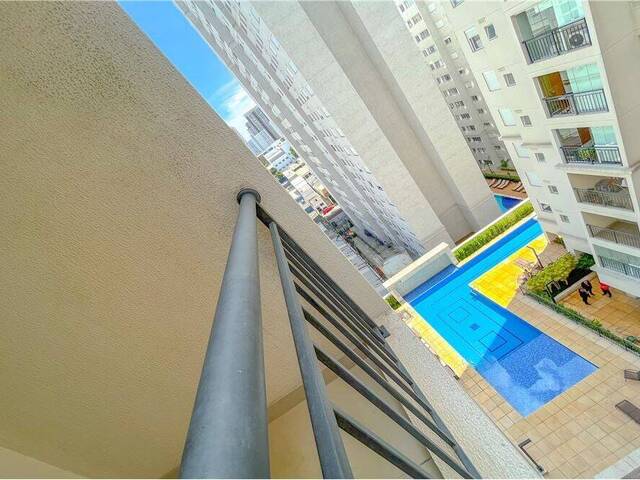 #215 - Apartamento para Venda em São Paulo - SP - 2